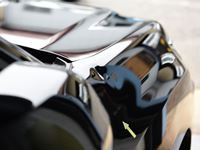 トヨタランドクルーザープラドフロントフェンダーのへこみ