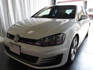 ゴルフ ボンネットのデントリペアでお預かり