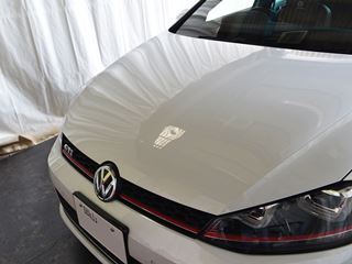 ゴルフ ボンネットのデントリペア位置